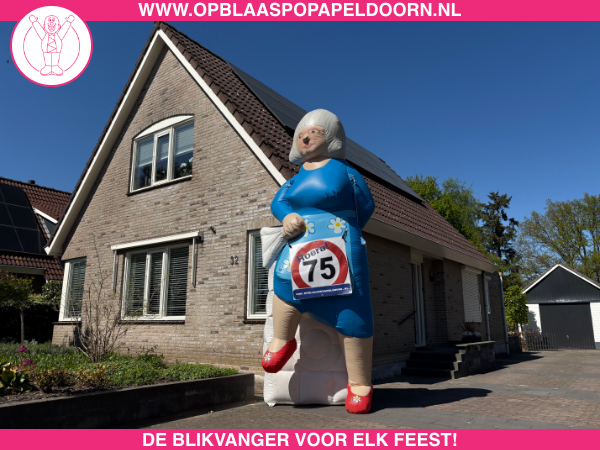 Opblaaspop vrouw 75 jaar huren