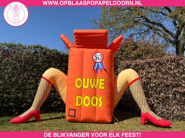 Sarah ouwe doos pop huren 2 Ouwe doos opblaasfiguur