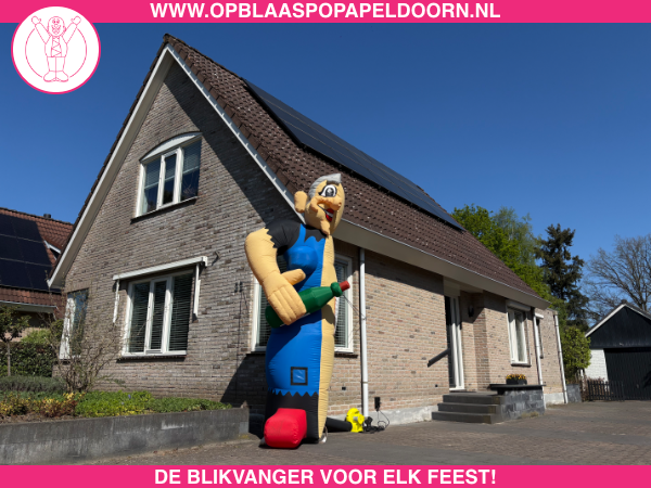 Halve Sarah pop huren 1 Halve sarah pop 25 jaar